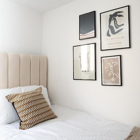 Exquisite Cardiff Apartments- With Garden Lounge & Games Room Zewnętrze zdjęcie