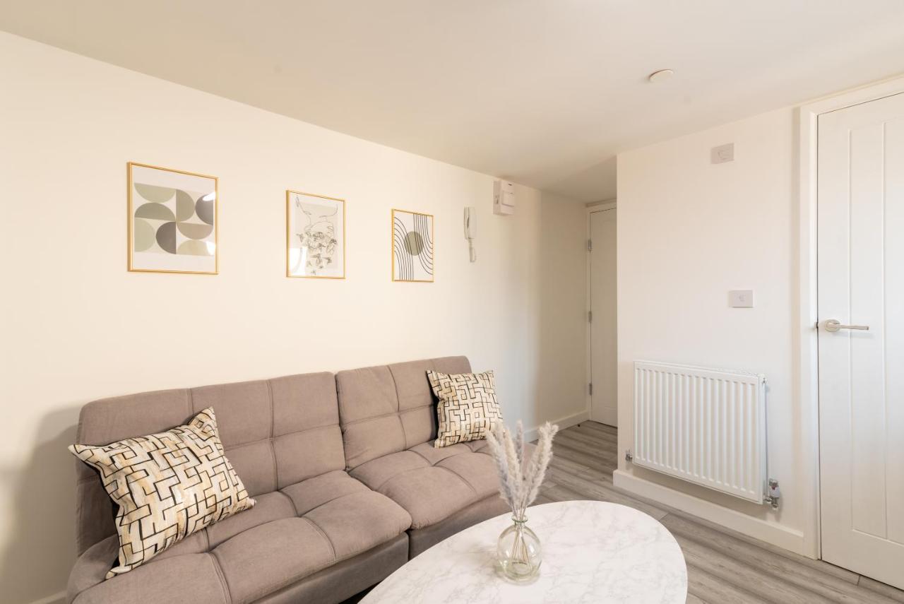 Exquisite Cardiff Apartments- With Garden Lounge & Games Room Zewnętrze zdjęcie