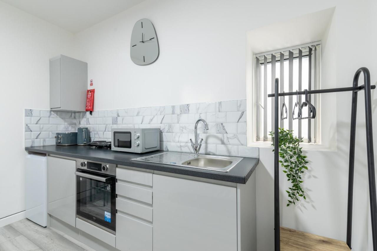Exquisite Cardiff Apartments- With Garden Lounge & Games Room Zewnętrze zdjęcie