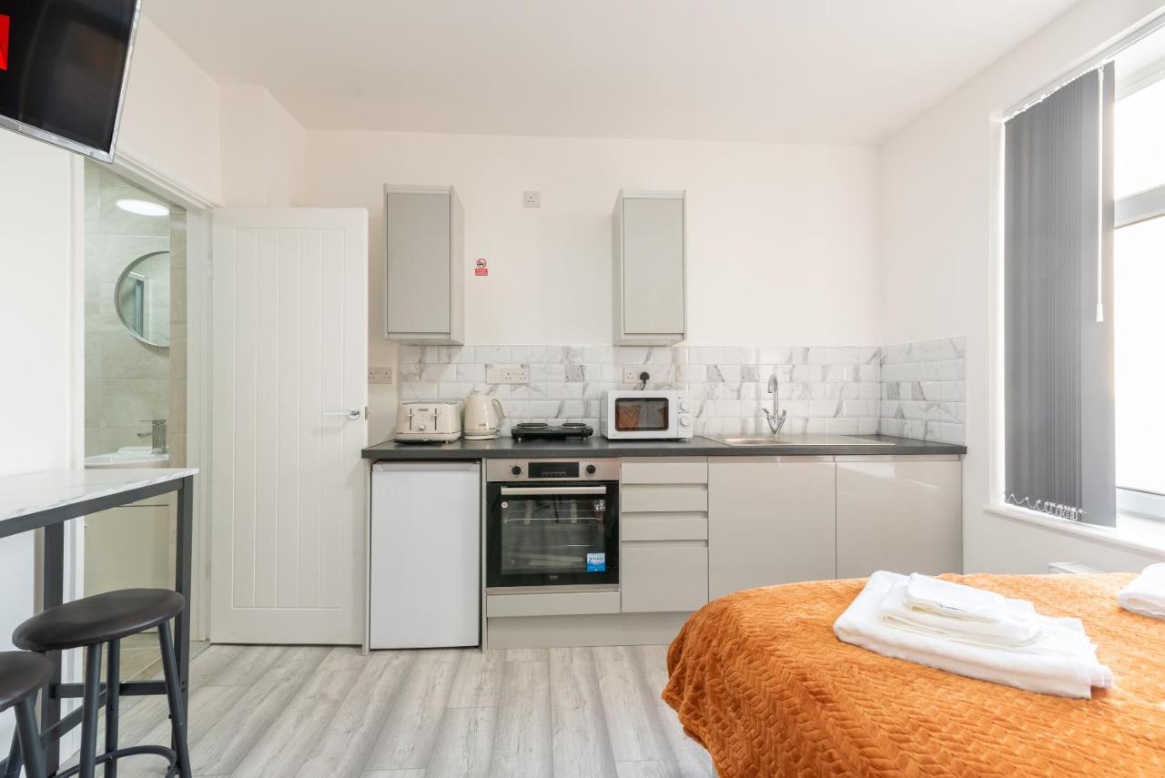 Exquisite Cardiff Apartments- With Garden Lounge & Games Room Zewnętrze zdjęcie