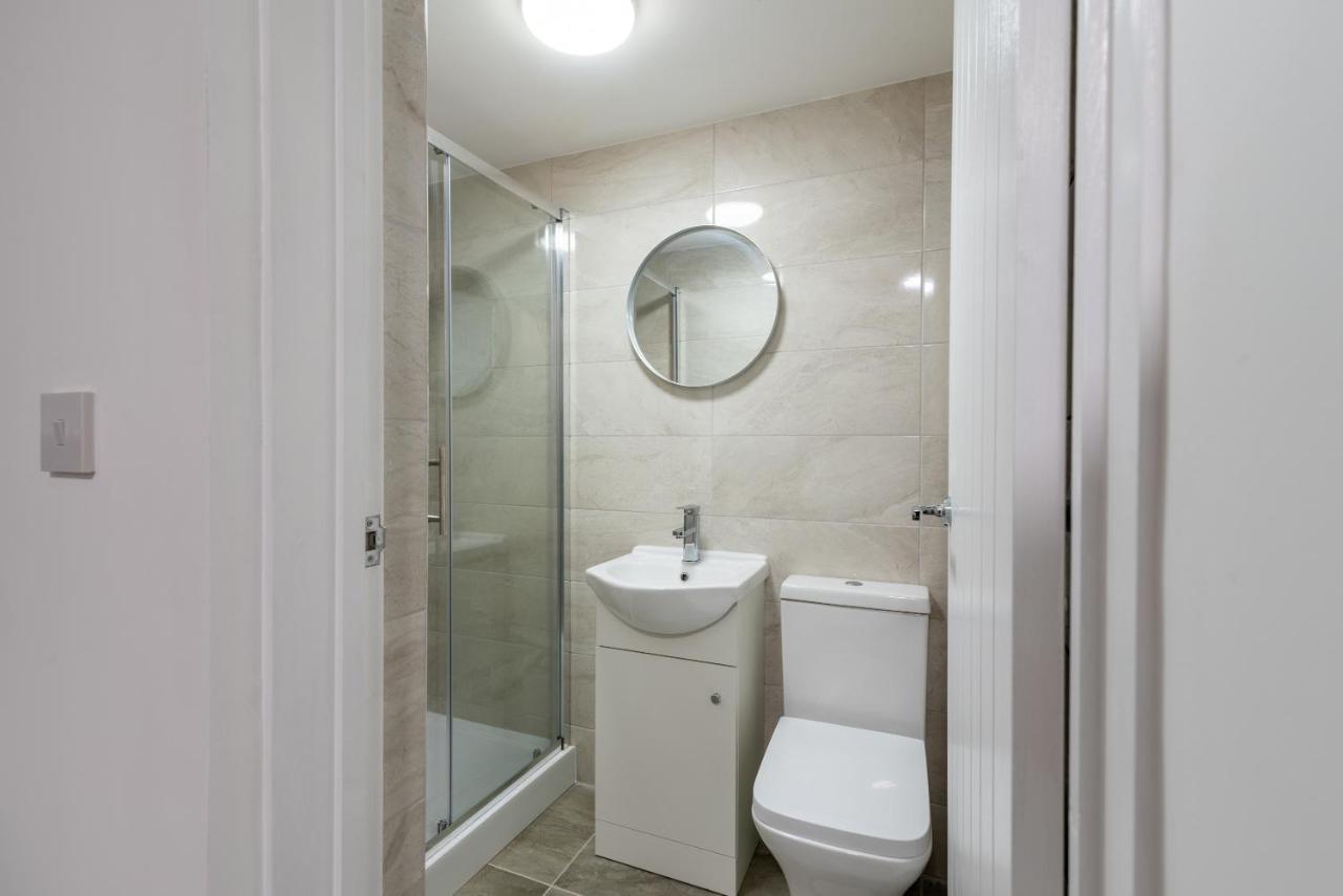 Exquisite Cardiff Apartments- With Garden Lounge & Games Room Zewnętrze zdjęcie