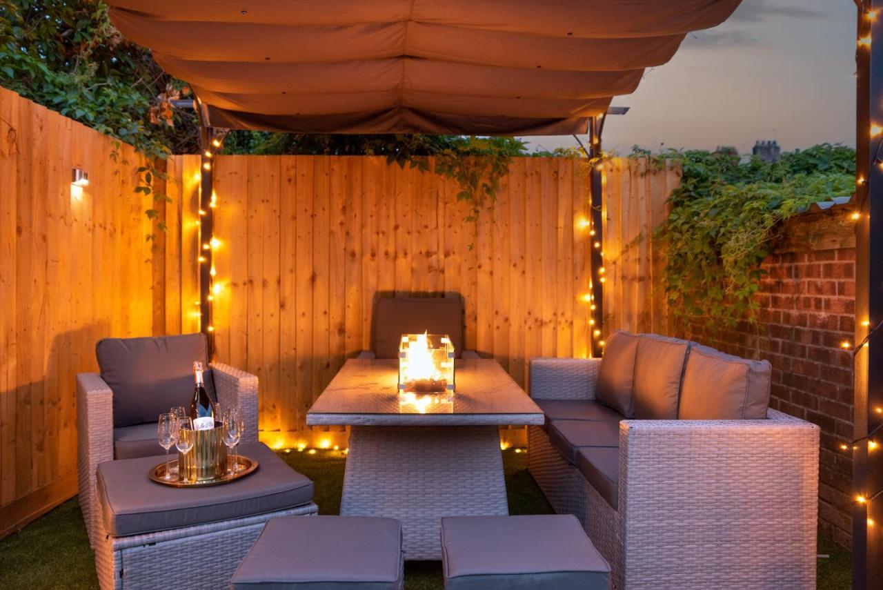 Exquisite Cardiff Apartments- With Garden Lounge & Games Room Zewnętrze zdjęcie