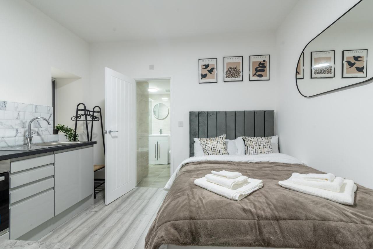 Exquisite Cardiff Apartments- With Garden Lounge & Games Room Zewnętrze zdjęcie